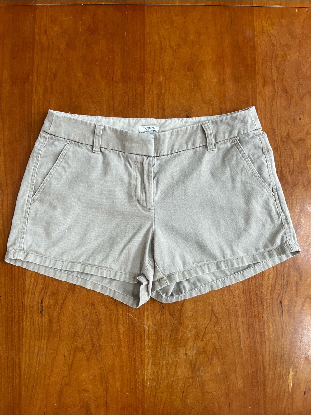 J. Crew Women's Khaki 100% Cotton Chino Shorts. Size 4